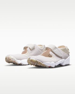 Nike Air Rift Women's Shoes. Nike JP